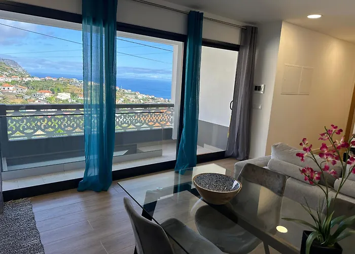 Refugio - Madeira Group